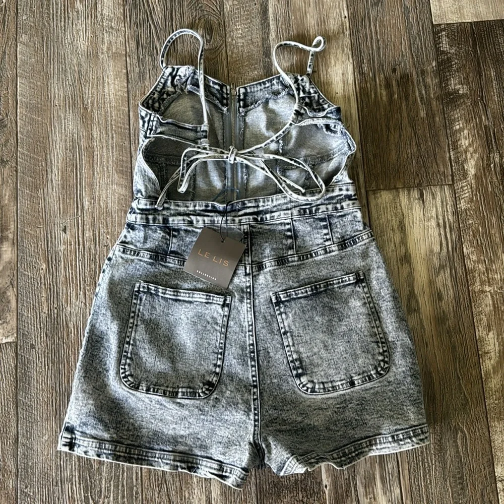 🌟LE LIS COLLECTION 🌟BEAUTIFUL 🌟JEAN OVERALL, SIZE SMALL - Picture 3 of 11